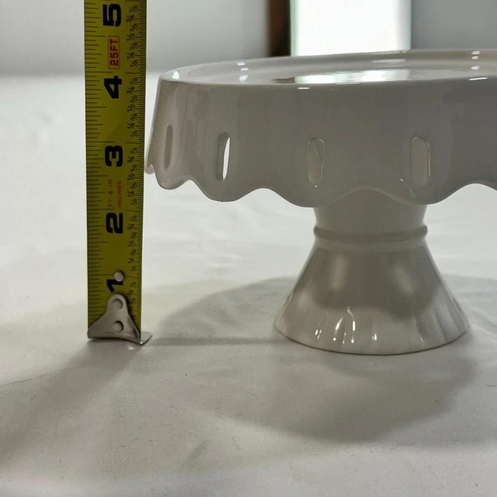 Harry & David Ceramic Mini Cake Stand White 6
